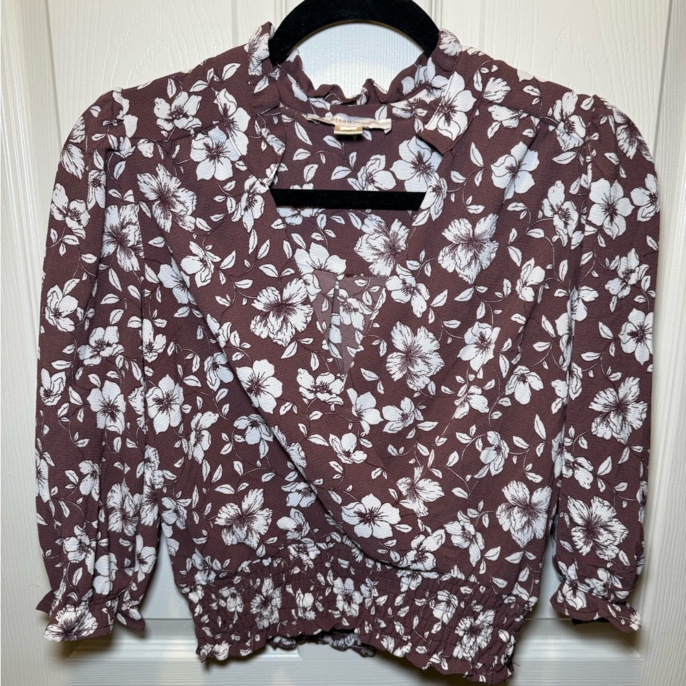 Monteau Los Angeles Floral Top